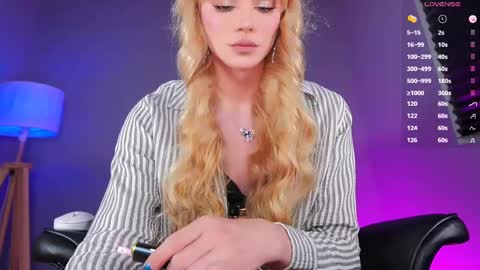 Anna   .   online show from 09.27.25