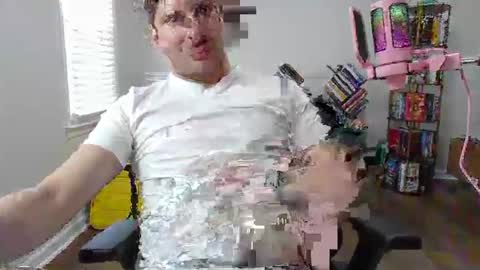 Snapshot of northofsouth_xxx chatting on 05.17.26 northofsouth_xxx online show from 05.17.26