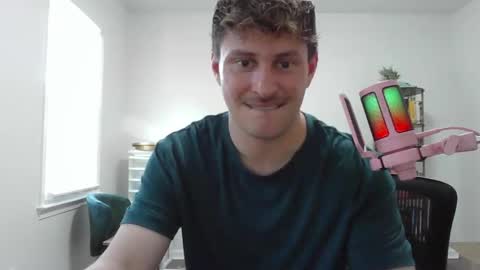 Snapshot of northofsouth_xxx chatting on 05.19.26 northofsouth_xxx online show from 05.19.26