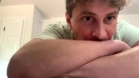 Snapshot of northofsouth_xxx chatting on 05.27.26 northofsouth_xxx online show from 05.27.26