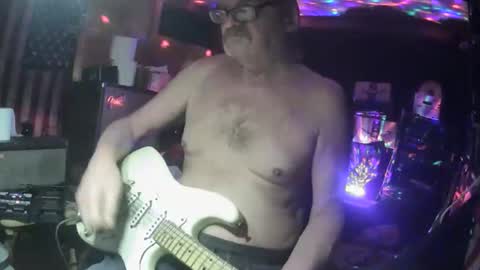 notflamingfart online show from 01.13.26