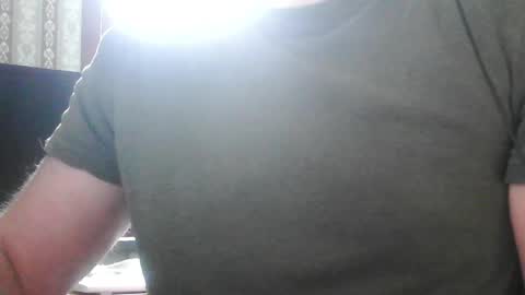 Snapshot of notte chatting on 04.13.26 notte online show from 04.13.26