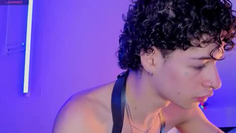 Nova Salvatore online show from 03.21.26