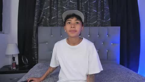 Snapshot of nova_sex1 chatting on 02.06.25 nova online show from 02.06.25