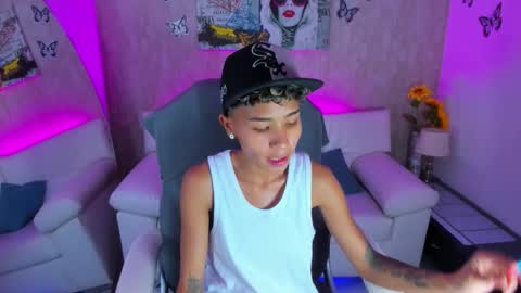 Snapshot of nova_sex1 chatting on 12.14.25 nova online show from 12.14.25