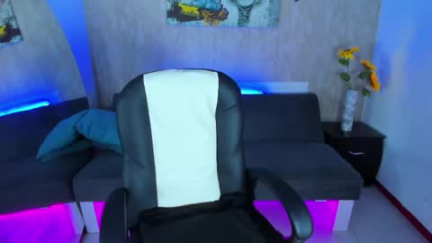 Snapshot of nova_sex1 chatting on 02.24.26 nova online show from 02.24.26