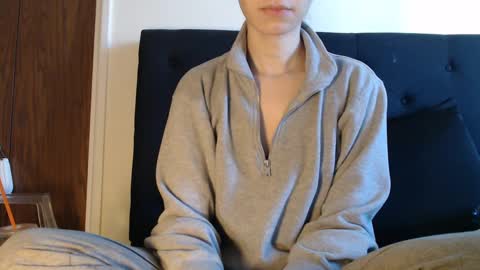 Olivia online show from 01.03.25