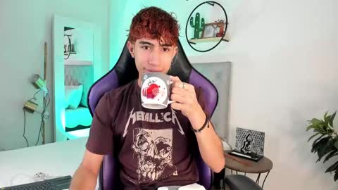 Snapshot of novawheeler chatting on 03.01.25 Nova online show from 03.01.25