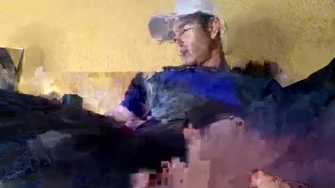 Snapshot of nsty33 chatting on 10.07.25 disonasty33 online show from 10.07.25