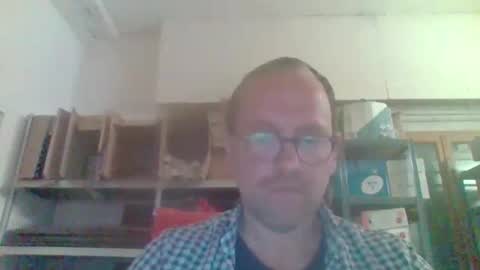 Snapshot of ntmucuty chatting on 05.02.26 ntmucuty online show from 05.02.26
