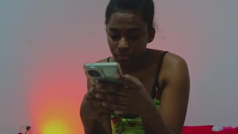 Snapshot of nude2557940 chatting on 11.19.25 Channel Cox online show from 11.19.25