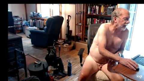 Snapshot of nudeoldpapa chatting on 06.16.26 nudeoldpapa online show from 06.16.26