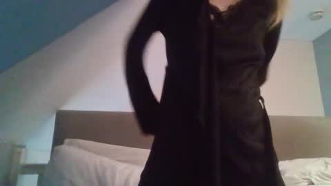 Snapshot of nudgemanalice69 chatting on 10.31.25 Alice Nudgeman online show from 10.31.25