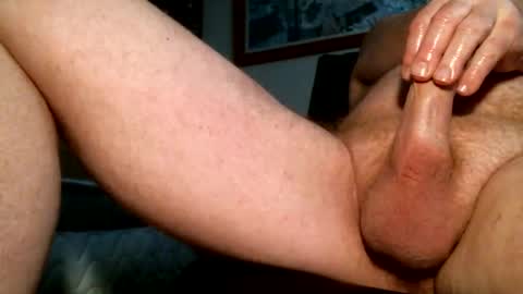 Snapshot of nudistday chatting on 11.20.25 Adults only online show from 11.20.25