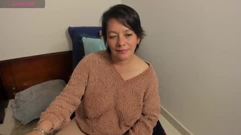 nuit_rose online show from 03.02.25