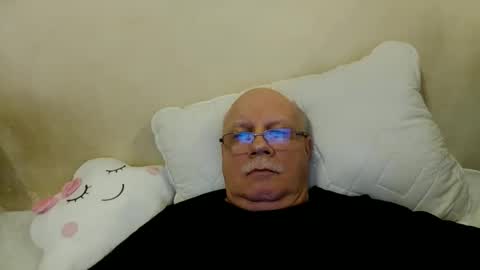 nukiss online show from 12.21.24