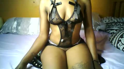 Snapshot of nukshypipi chatting on 05.18.26 nukshypipi online show from 05.18.26