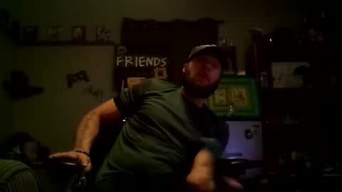 Awwwww Hey Sweetie Pies. Welcome To The Sweetie Pie Lounge. Enjoy The Dad-Cast. SweetCorny Fun-loving Dad Talk. online show from 01.31.25