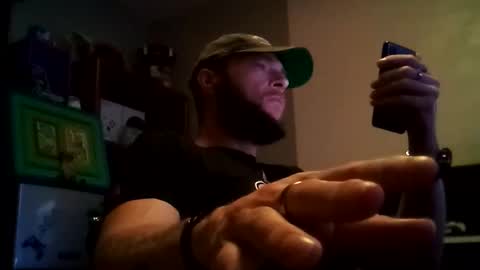 Awwwww Hey Sweetie Pies. Welcome To The Sweetie Pie Lounge. Enjoy The Dad-Cast. SweetCorny Fun-loving Dad Talk. online show from 02.08.25