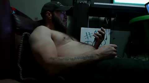 Awwwww Hey Sweetie Pies. Welcome To The Sweetie Pie Lounge. Enjoy The Dad-Cast. SweetCorny Fun-loving Dad Talk. online show from 11.11.25