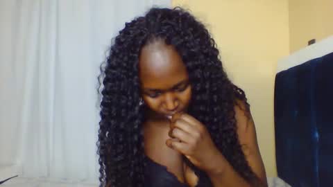 nutgal online show from 10.30.25