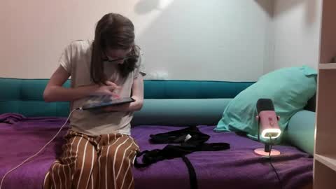 Nuttyowo online show from 04.26.26