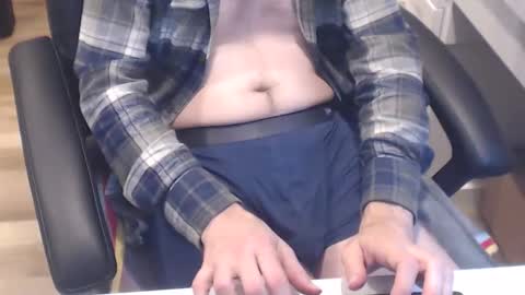 Snapshot of nwih2018 chatting on 10.15.25 nwih2018 online show from 10.15.25