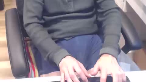 Snapshot of nwih2018 chatting on 10.16.25 nwih2018 online show from 10.16.25