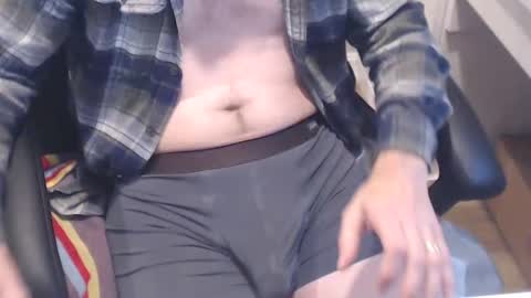 Snapshot of nwih2018 chatting on 10.20.25 nwih2018 online show from 10.20.25