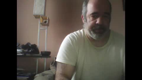 Snapshot of ny1985 chatting on 05.10.26 ny1985 online show from 05.10.26