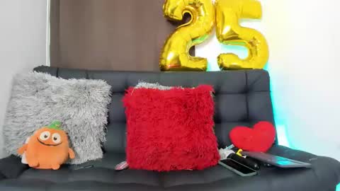 Nia online show from 01.11.25