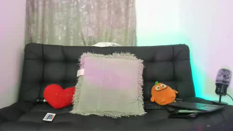 Nia online show from 02.26.25