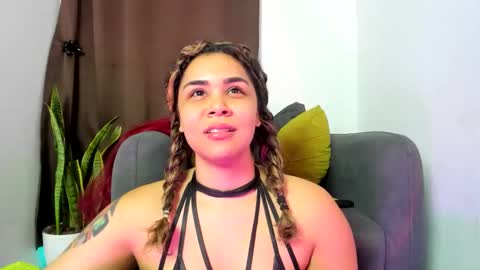 Nia online show from 05.28.26