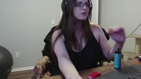 Snapshot of nyctophilic chatting on 10.27.25 Nyctophilic online show from 10.27.25