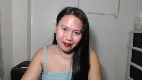 Snapshot of nylecummer chatting on 04.04.26 nylecummer online show from 04.04.26