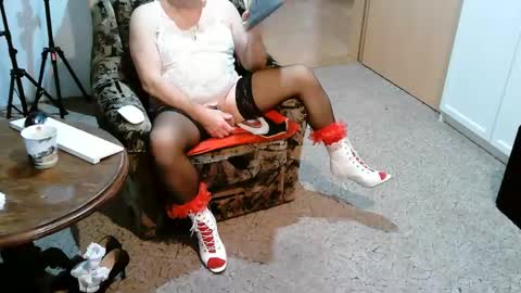 Strumpfhose online show from 01.11.25