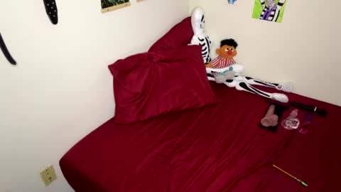 Snapshot of nymphaeaorion chatting on 11.15.25 Nymphaea online show from 11.15.25