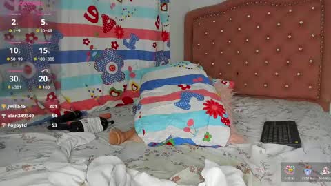 Snapshot of nymphorose_ chatting on 05.16.26 Nympho Rous online show from 05.16.26