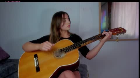 Snapshot of nyusha619933 chatting on 02.03.26 Laura nyu online show from 02.03.26