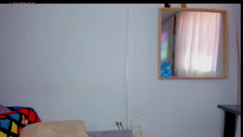 Snapshot of nyusha619933 chatting on 02.25.26 Laura nyu online show from 02.25.26