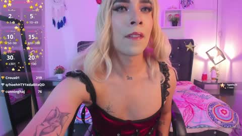 Snapshot of nyx__blackwood chatting on 12.25.24 nyx__blackwood online show from 12.25.24