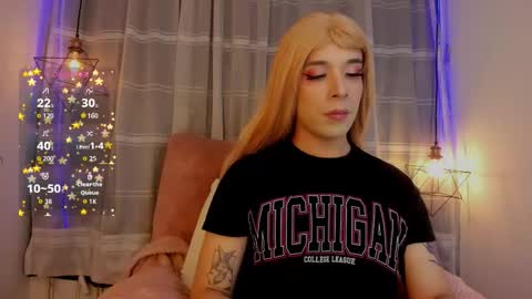 Snapshot of nyx__blackwood chatting on 11.30.25 nyx__blackwood online show from 11.30.25