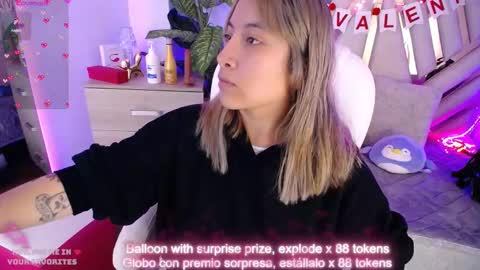 Snapshot of nyx_andria chatting on 02.16.25 Alex . online show from 02.16.25