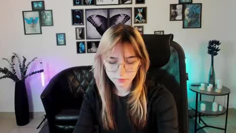 Snapshot of nyxcalderra chatting on 05.21.26 Nyx online show from 05.21.26