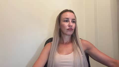 Snapshot of nyxelia_ chatting on 06.30.26 Anastasia online show from 06.30.26