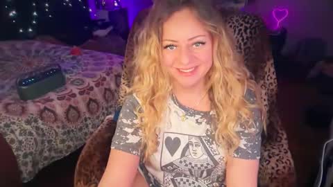 Snapshot of nyxxen chatting on 03.27.26 nyxxen online show from 03.27.26