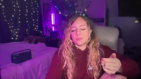 Snapshot of nyxxen chatting on 04.06.26 nyxxen online show from 04.06.26