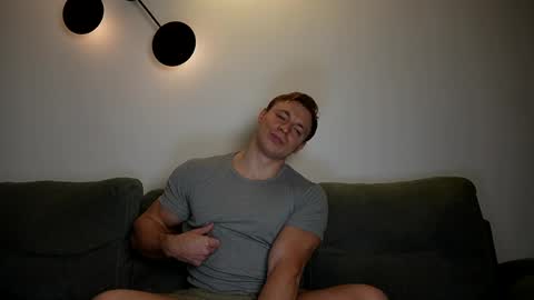 Snapshot of o_r_b_i_t chatting on 05.04.26 o_r_b_i_t online show from 05.04.26