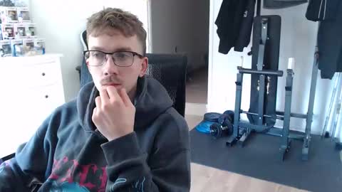 Snapshot of oatking chatting on 10.13.25 Oatking online show from 10.13.25