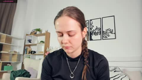 Elis online show from 04.15.26